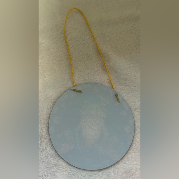 HANGING FROG DECORATION - Picture 3 of 3